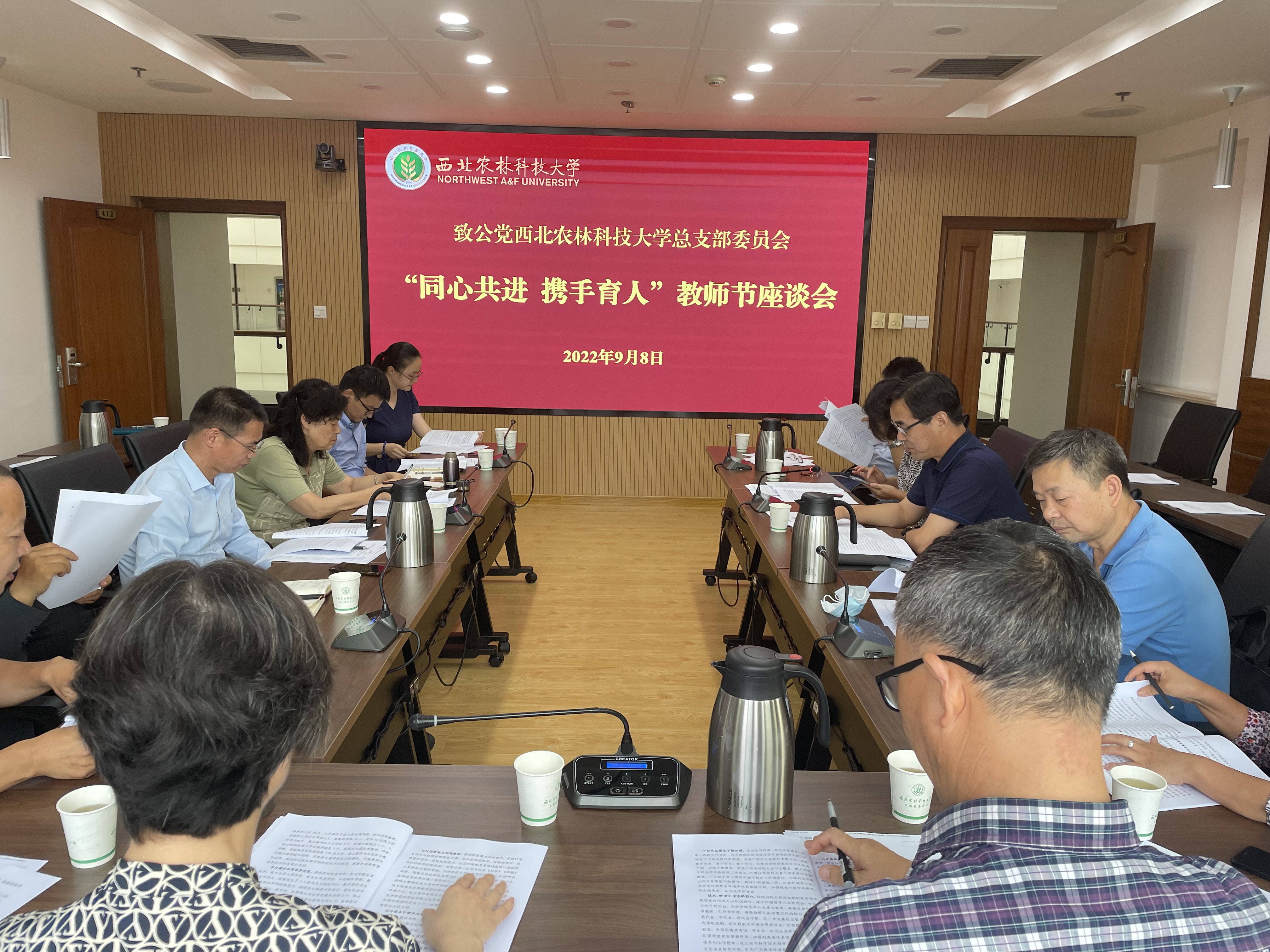 c0970a03040f480f8e9536b24d5e47d9.jpg c0970a03040f480f8e9536b24d5e47d9.jpg