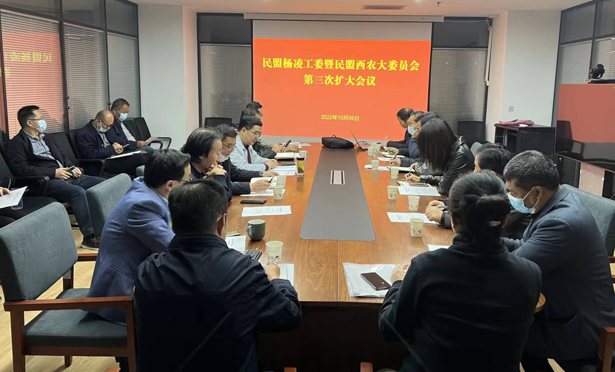 9fefc510a9754ceba4704a173f417a85.jpg 9fefc510a9754ceba4704a173f417a85.jpg